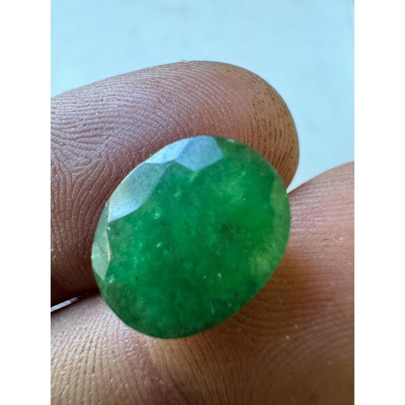 5 carat Emerald - Oval Cut 12.5x10mm - Picture 6 of 9